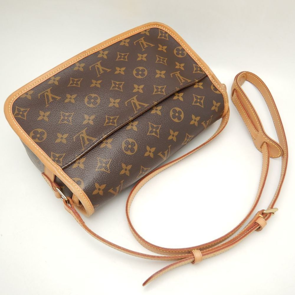 Louis Vuitton Monogram Sologne Shoulder Bag Brown - Picture 2 of 8